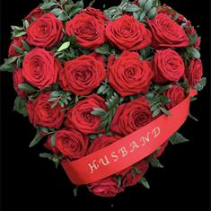 Red rose heart tribute 